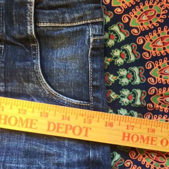 Kut From the Kloth Denim Shorts sz 2 - Picture 6 of 6